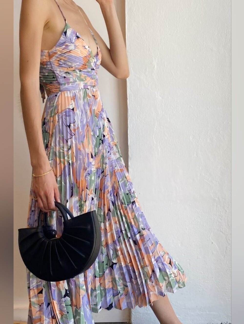 ASTR THE LABEL Blythe Midi Dress Coral Lilac Floral - Picture 8 of 16